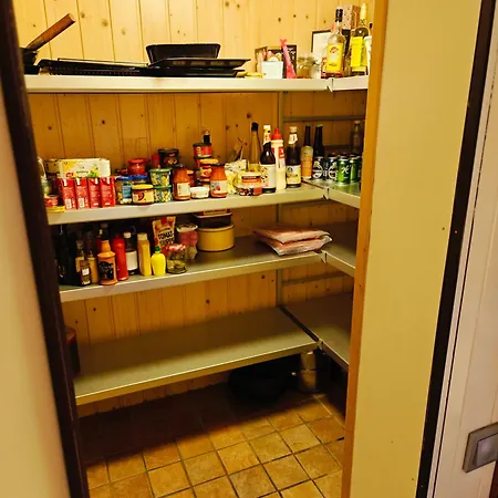 Fritt Beliggende Stor Enebolig Med Hoy Standard